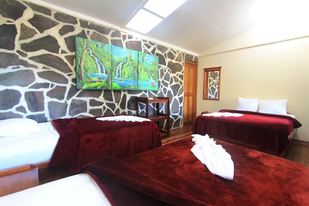 Santa Elena Hostel Resort Monteverde ภายนอก รูปภาพ